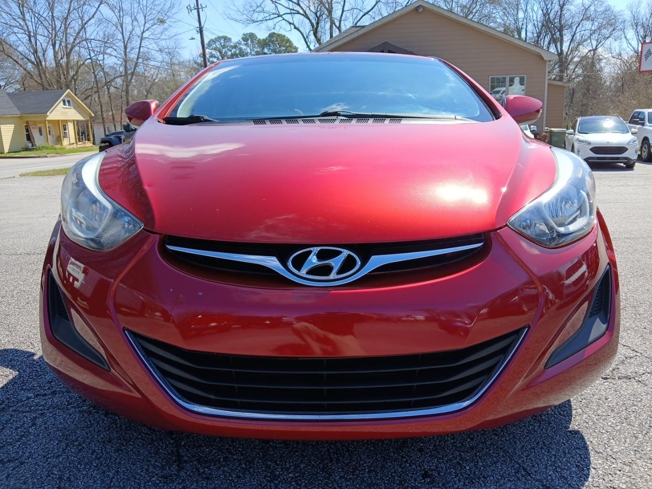 Hyundai Elantra SE 6AT 2016