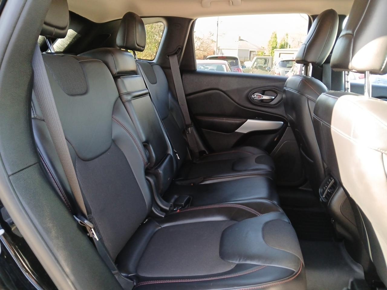 Jeep Cherokee Trailhawk 4WD 2017