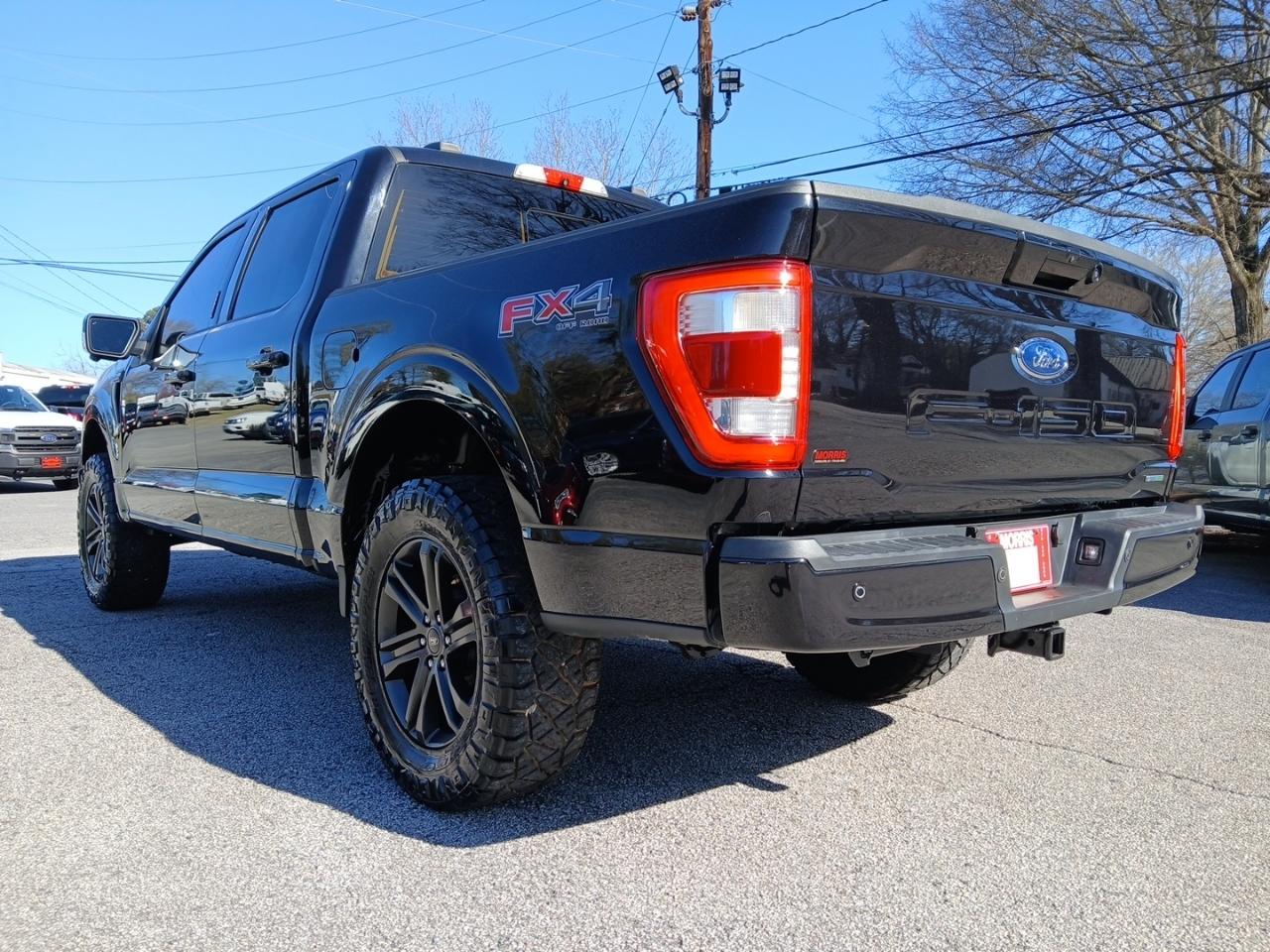 Ford F-150 4WD SuperCrew 145" Lariat 2021