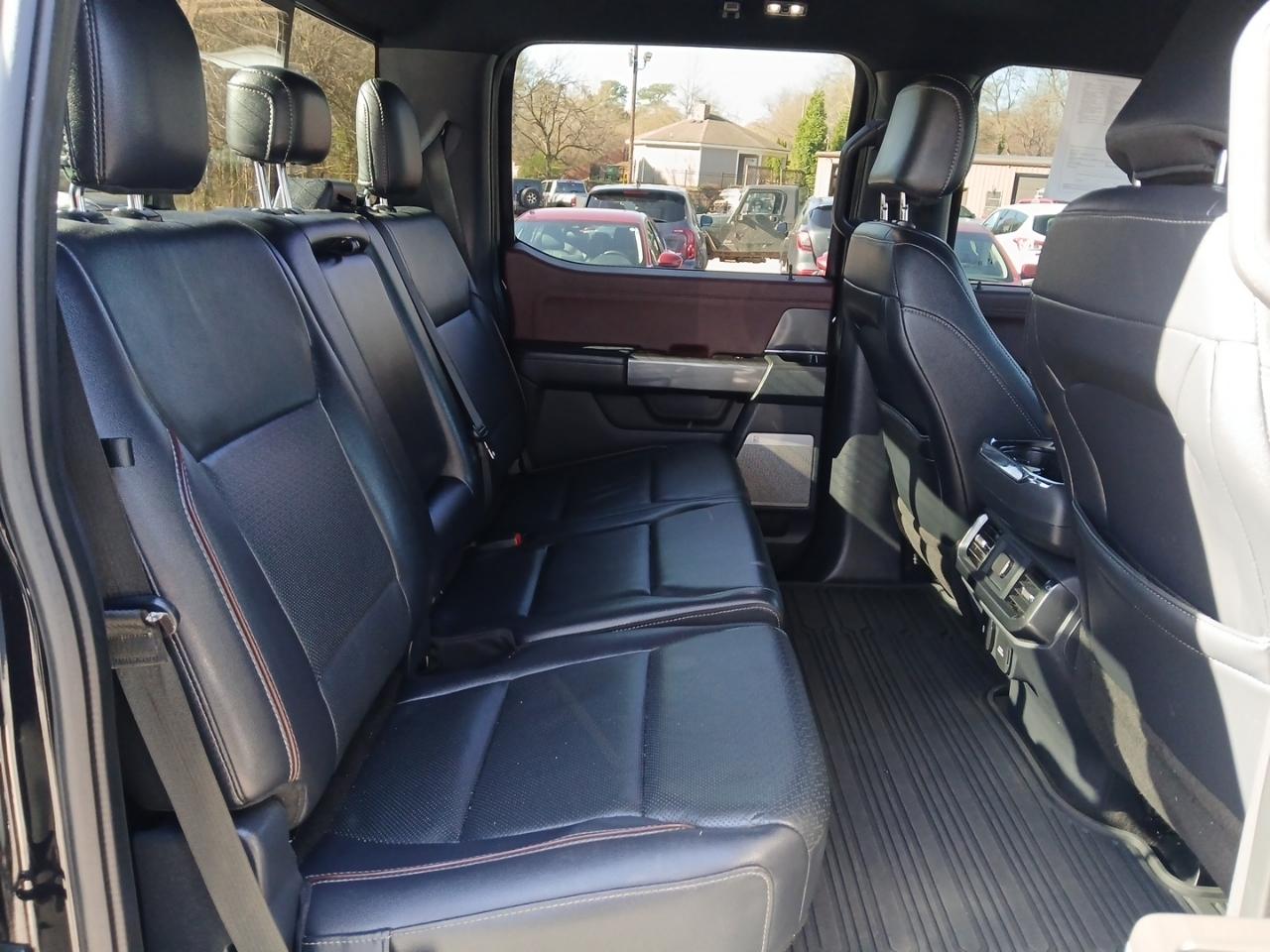 Ford F-150 4WD SuperCrew 145" Lariat 2021