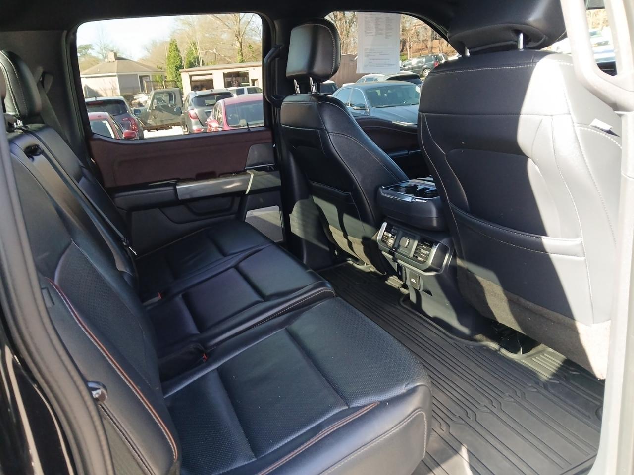 Ford F-150 4WD SuperCrew 145" Lariat 2021