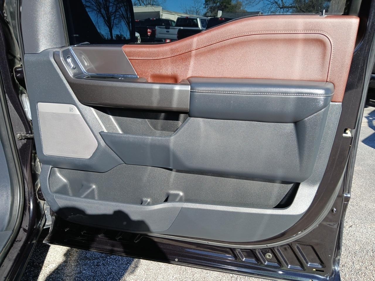 Ford F-150 4WD SuperCrew 145" Lariat 2021