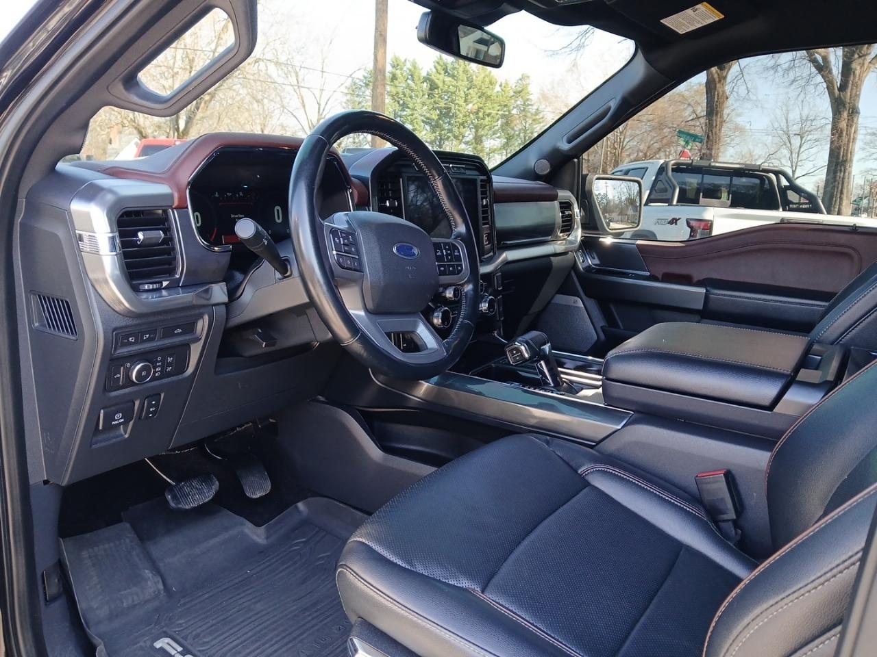 Ford F-150 4WD SuperCrew 145" Lariat 2021