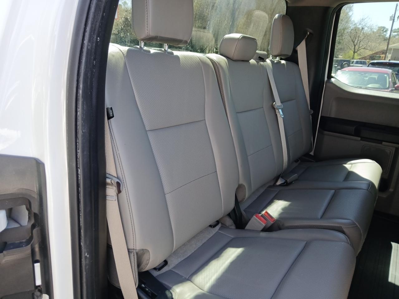 Ford F-150 2WD SuperCab 145" XL 2020