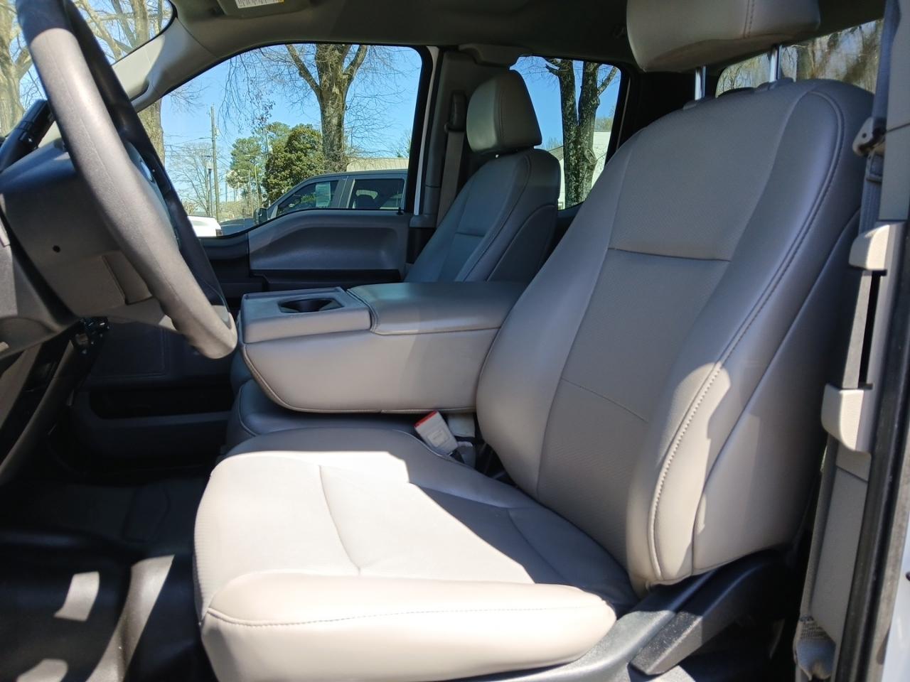 Ford F-150 2WD SuperCab 145" XL 2020