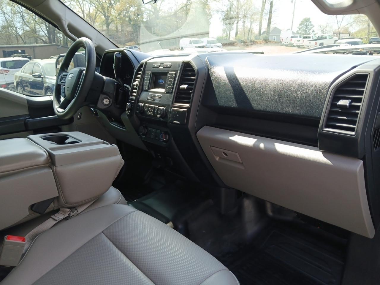 Ford F-150 4WD SuperCab 145" XL 2020