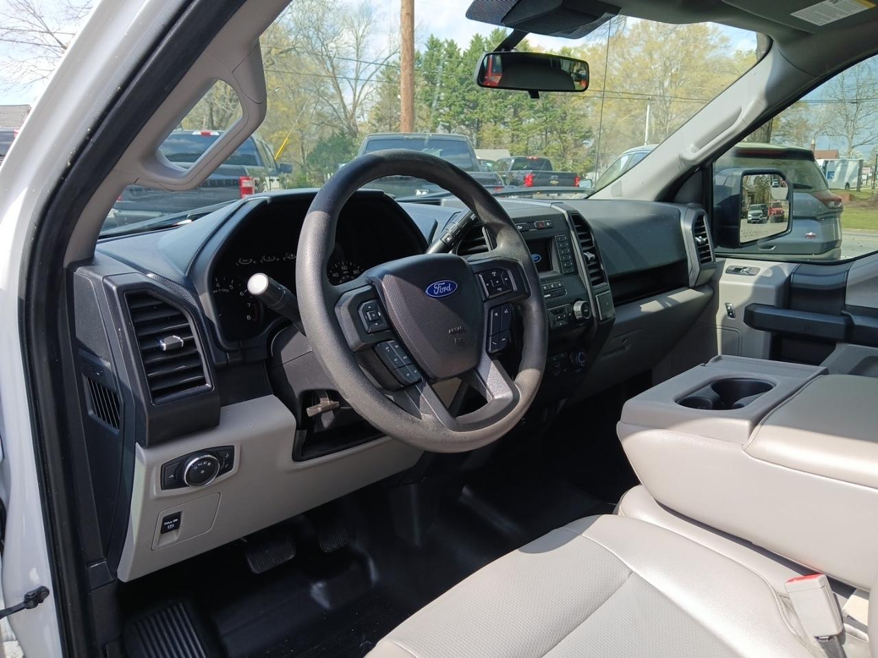 Ford F-150 4WD SuperCab 145" XL 2020