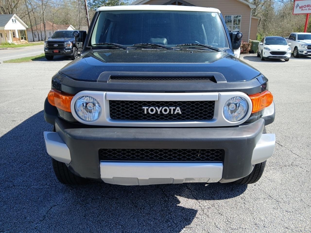 Toyota FJ Cruiser 4WD AT 2014