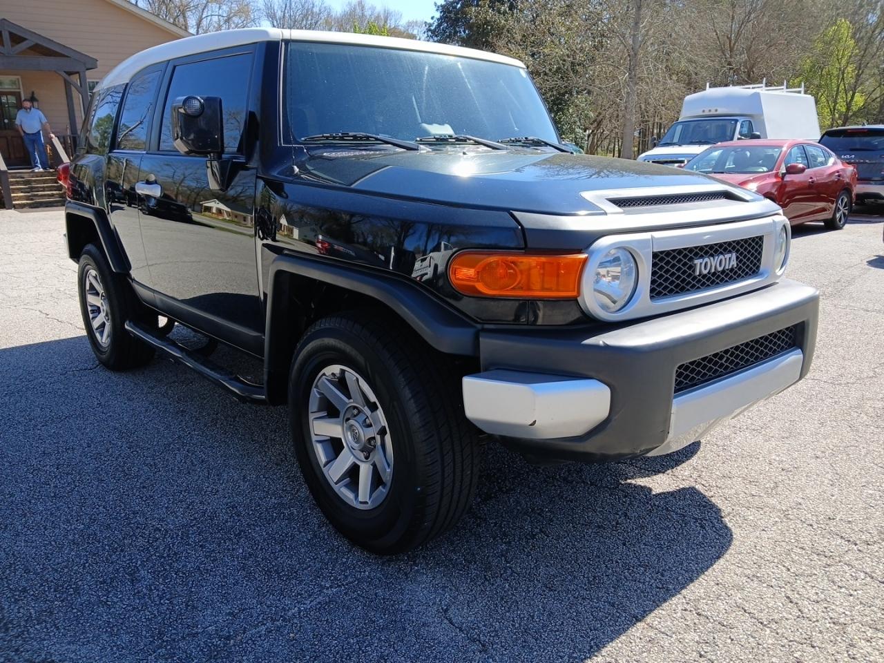 Toyota FJ Cruiser 4WD AT 2014