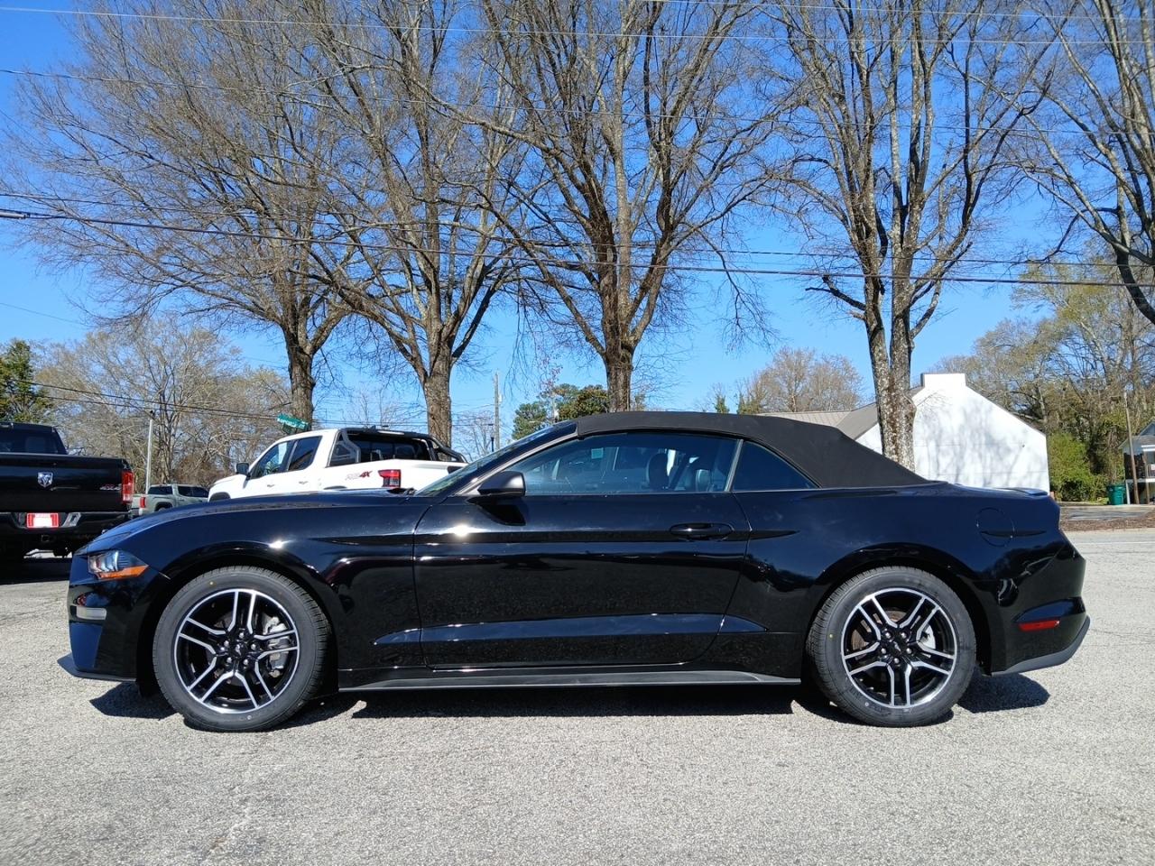 2022 Ford Mustang EcoBoost Premium Convertible
