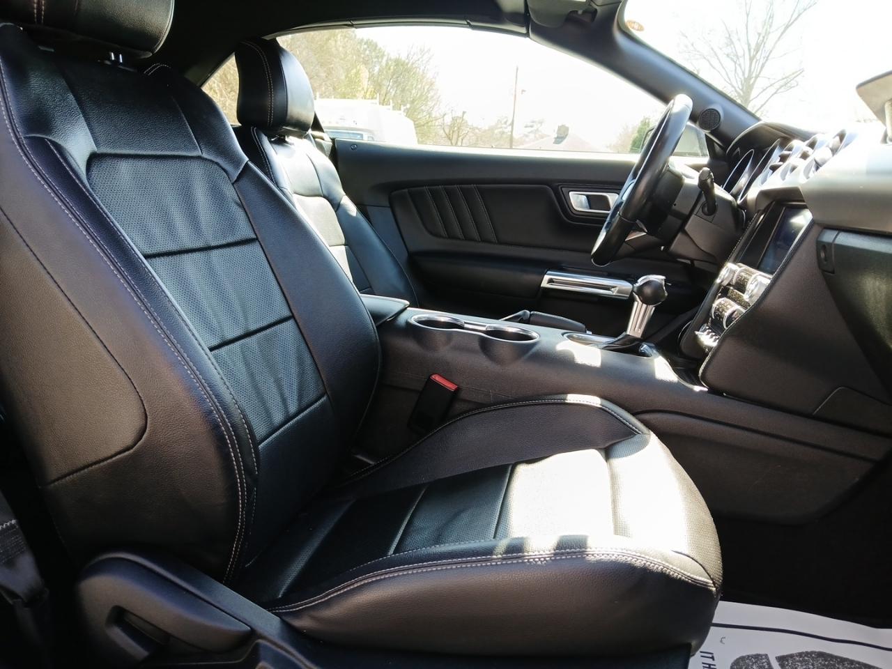 Ford Mustang EcoBoost Premium Convertible 2022