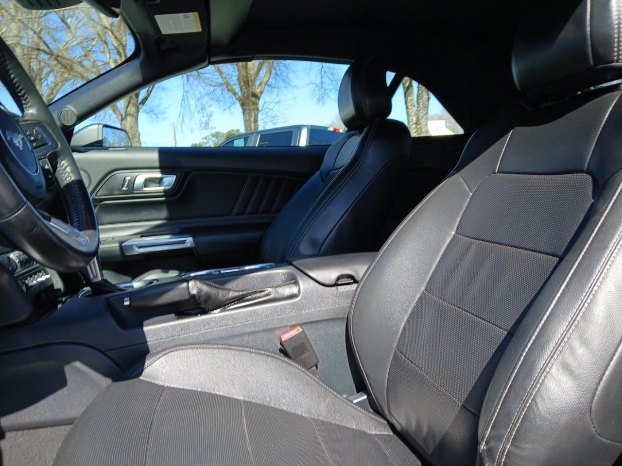 Ford Mustang EcoBoost Premium Convertible 2022