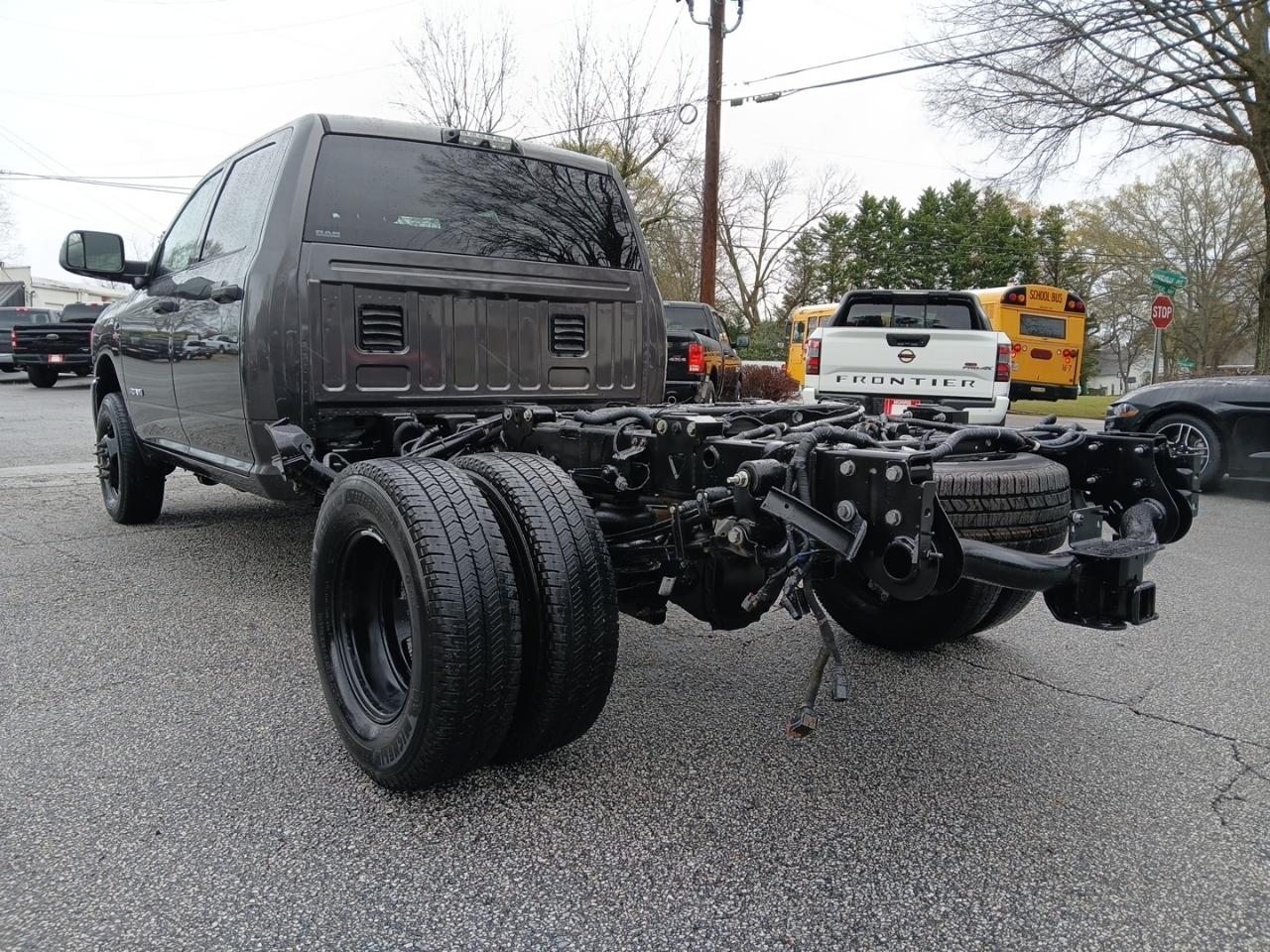 RAM 3500 Tradesman Crew Cab 4WD DRW 2021