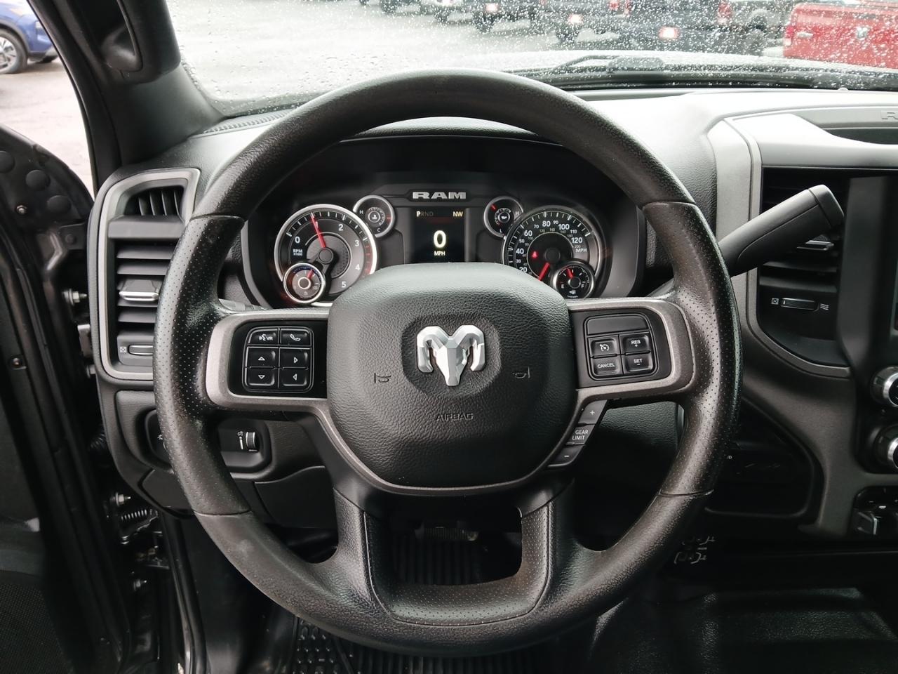 RAM 3500 Tradesman Crew Cab 4WD DRW 2021