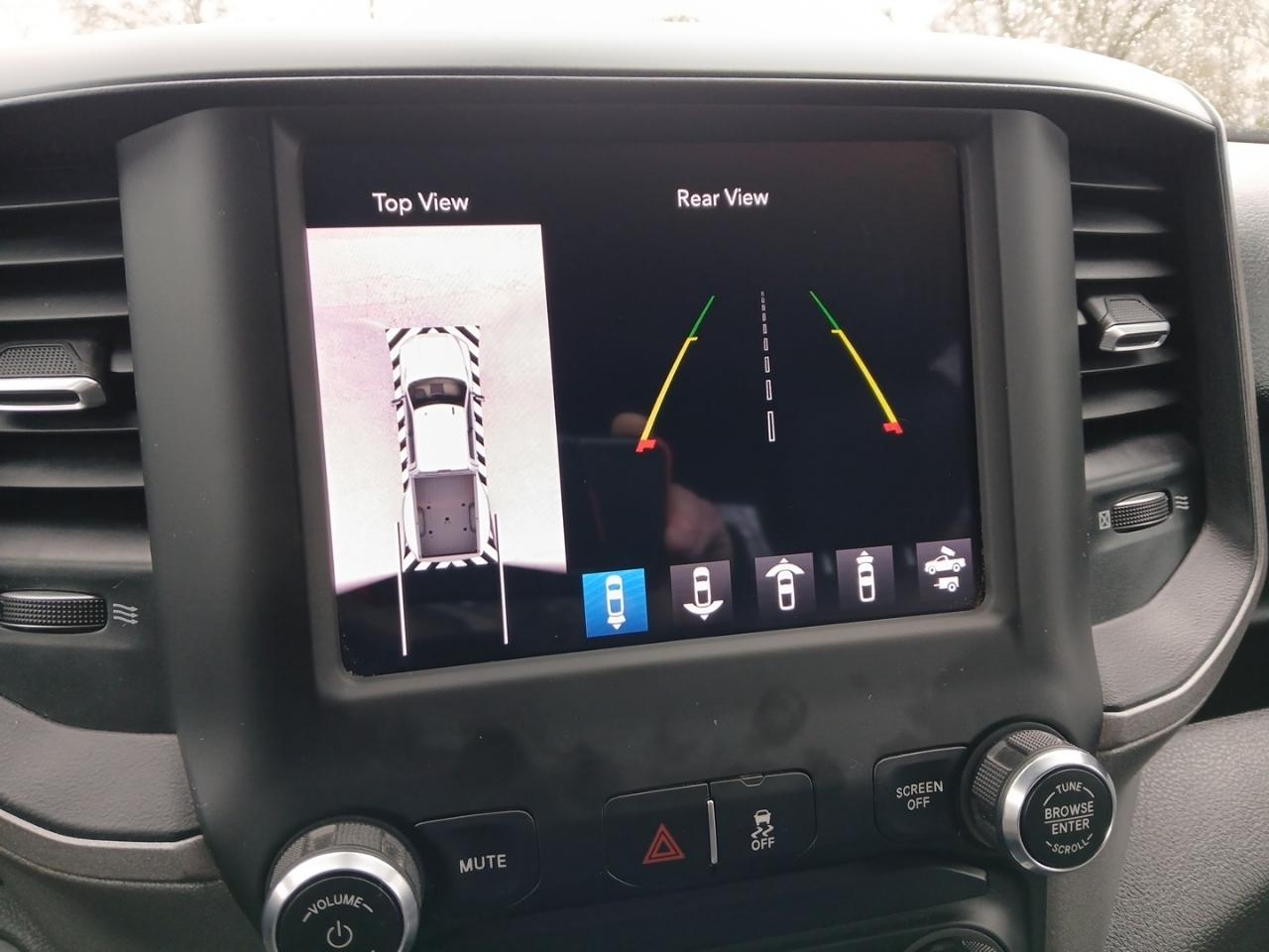 RAM 3500 Tradesman Crew Cab 4WD DRW 2021