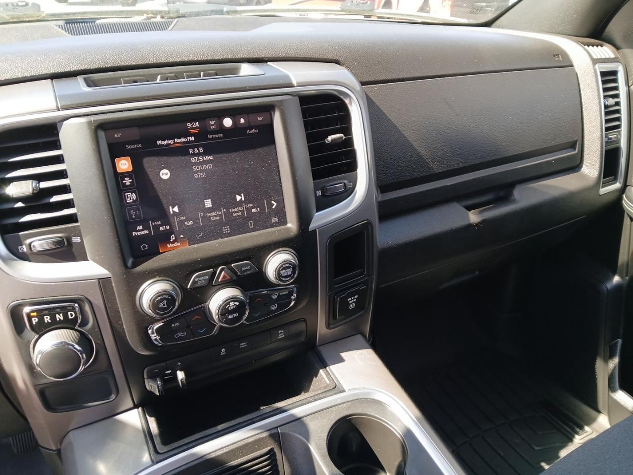 RAM 1500 Classic Warlock 4x2 Quad Cab 6'4" Box 2022