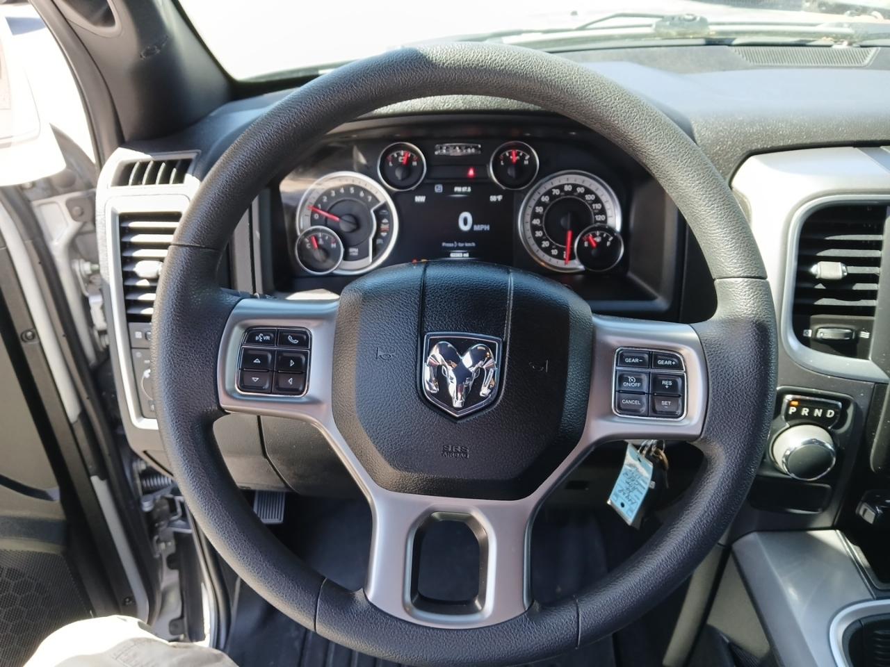 RAM 1500 Classic Warlock 4x2 Quad Cab 6'4" Box 2022