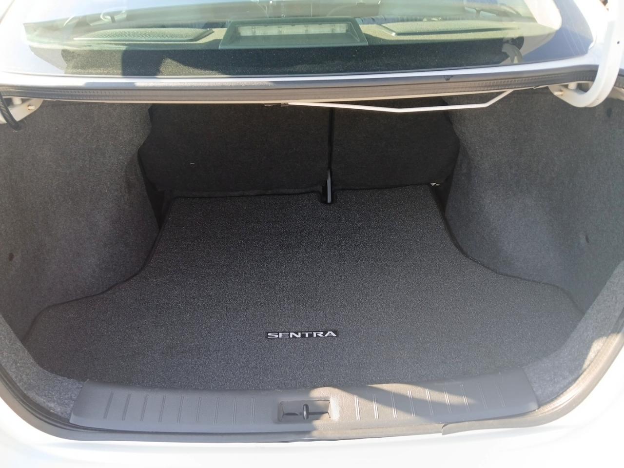 Nissan Sentra S CVT 2019