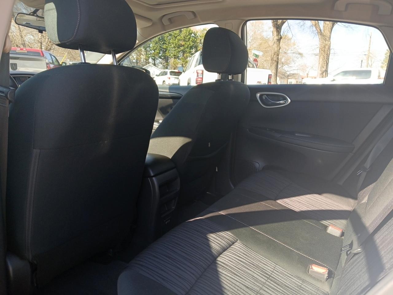 Nissan Sentra S CVT 2019