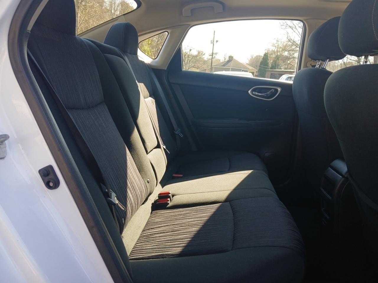 Nissan Sentra S CVT 2019