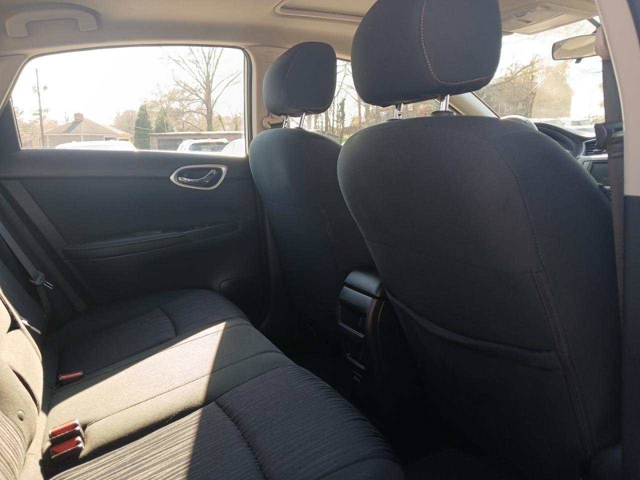 Nissan Sentra S CVT 2019