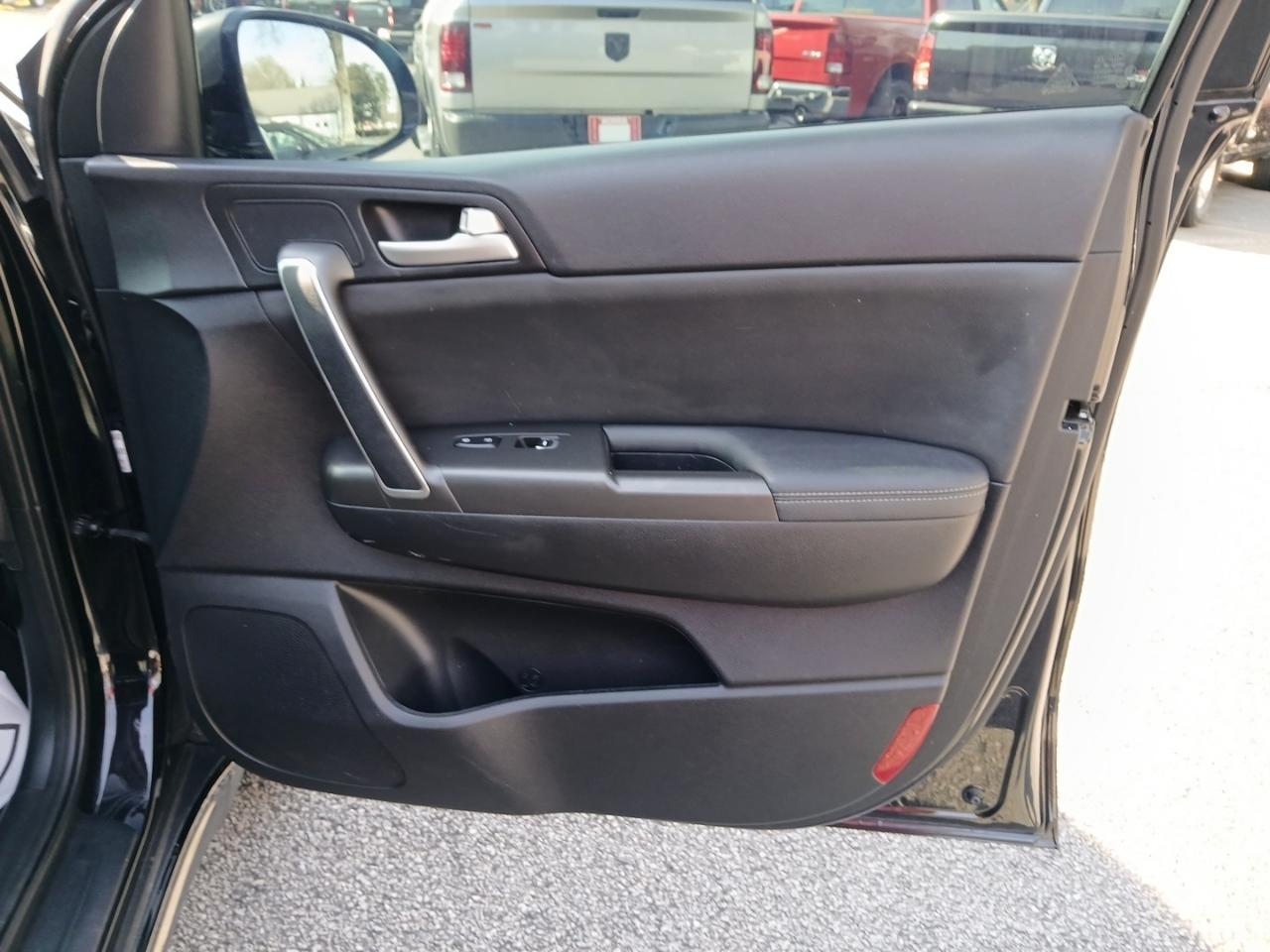 Kia Sportage S FWD 2020