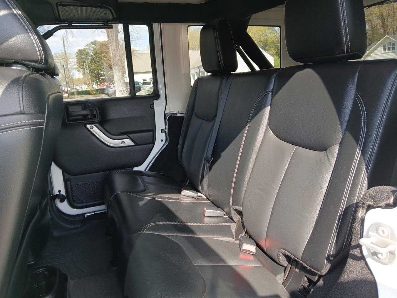 Jeep Wrangler Unlimited Rubicon 4WD 2016