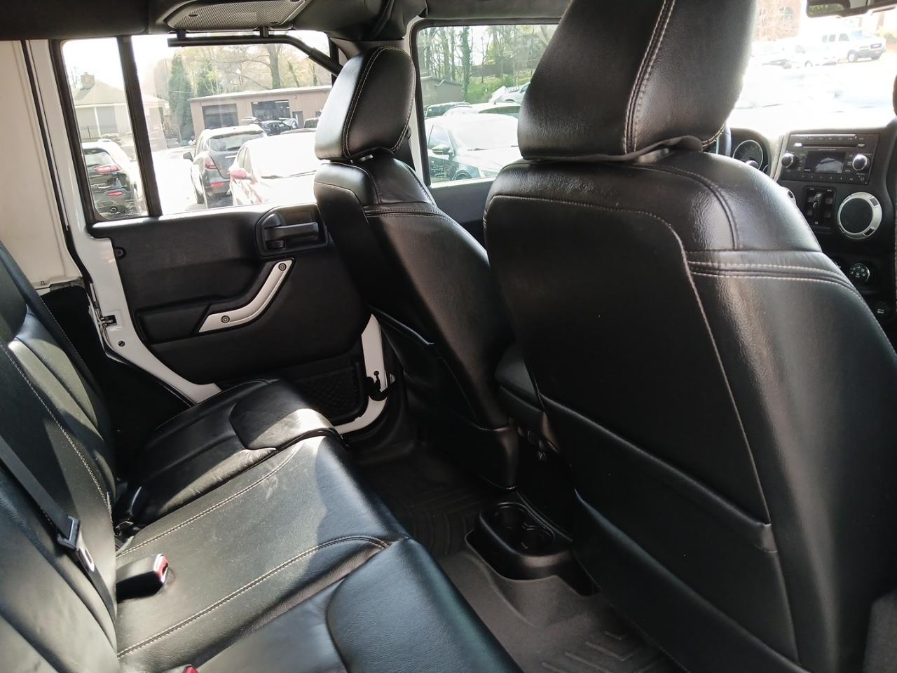 Jeep Wrangler Unlimited Rubicon 4WD 2016