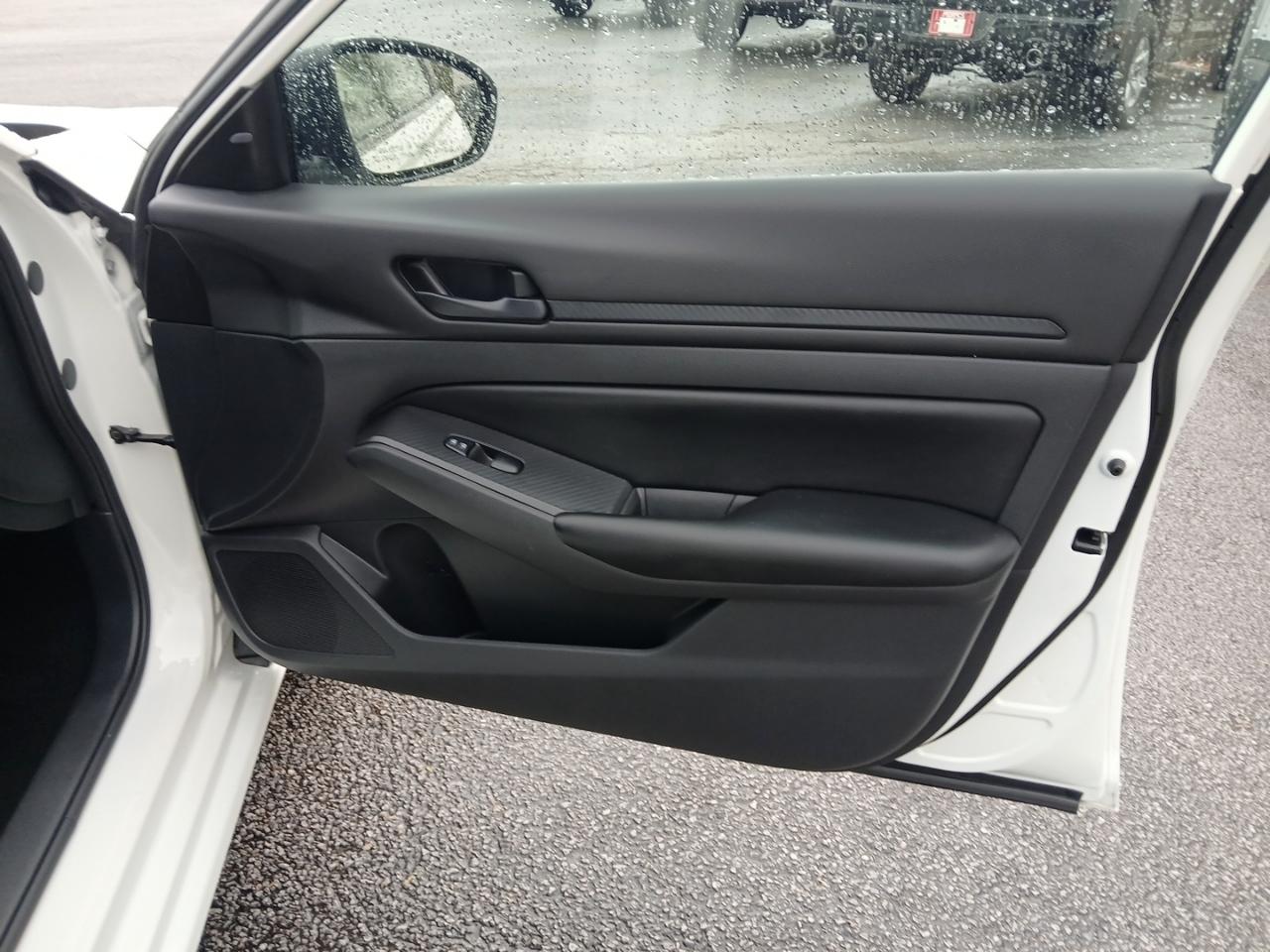 Nissan Altima 2.5 S 2024