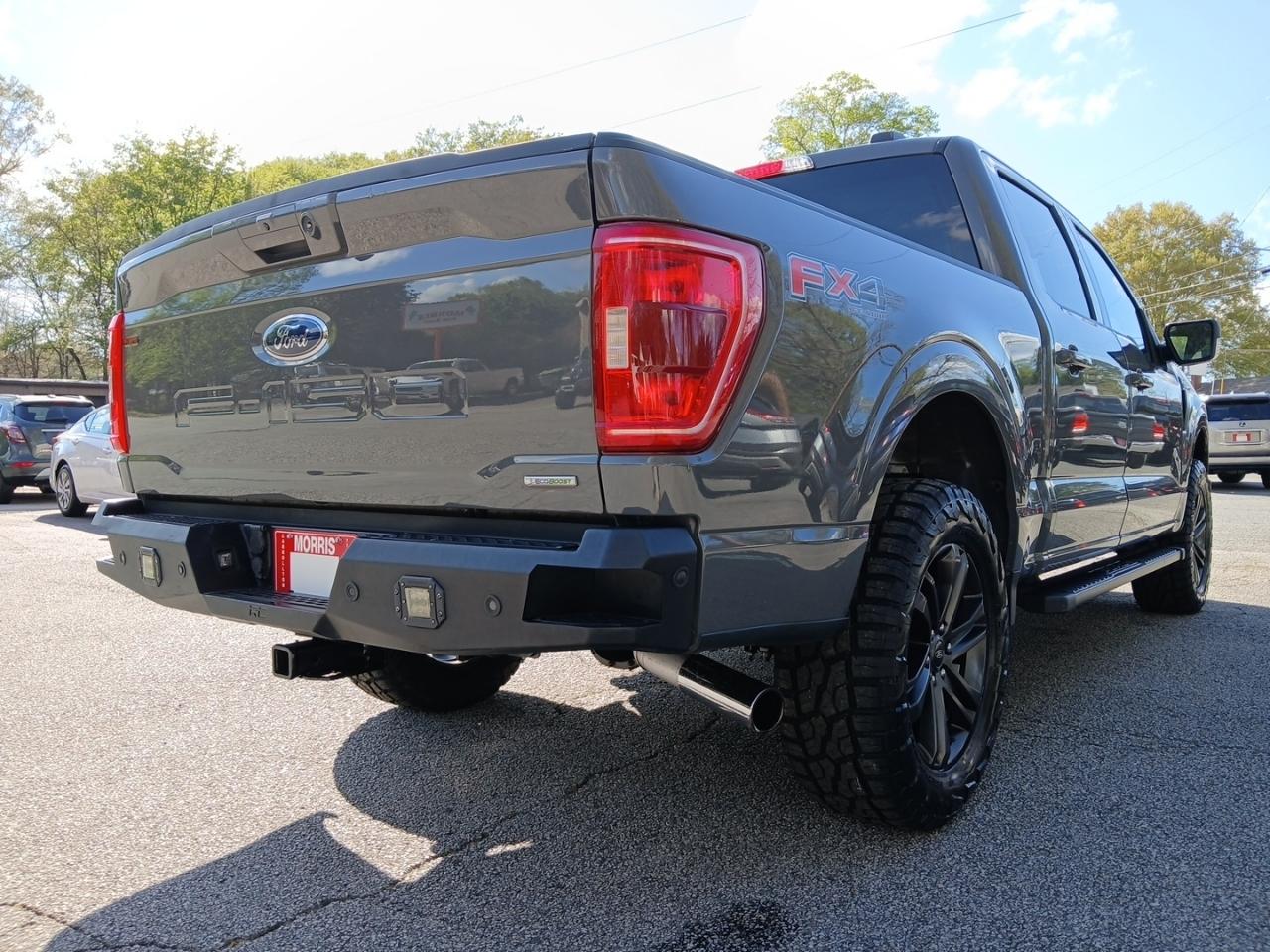 Ford F-150 2WD SuperCrew 145" XLT 2021