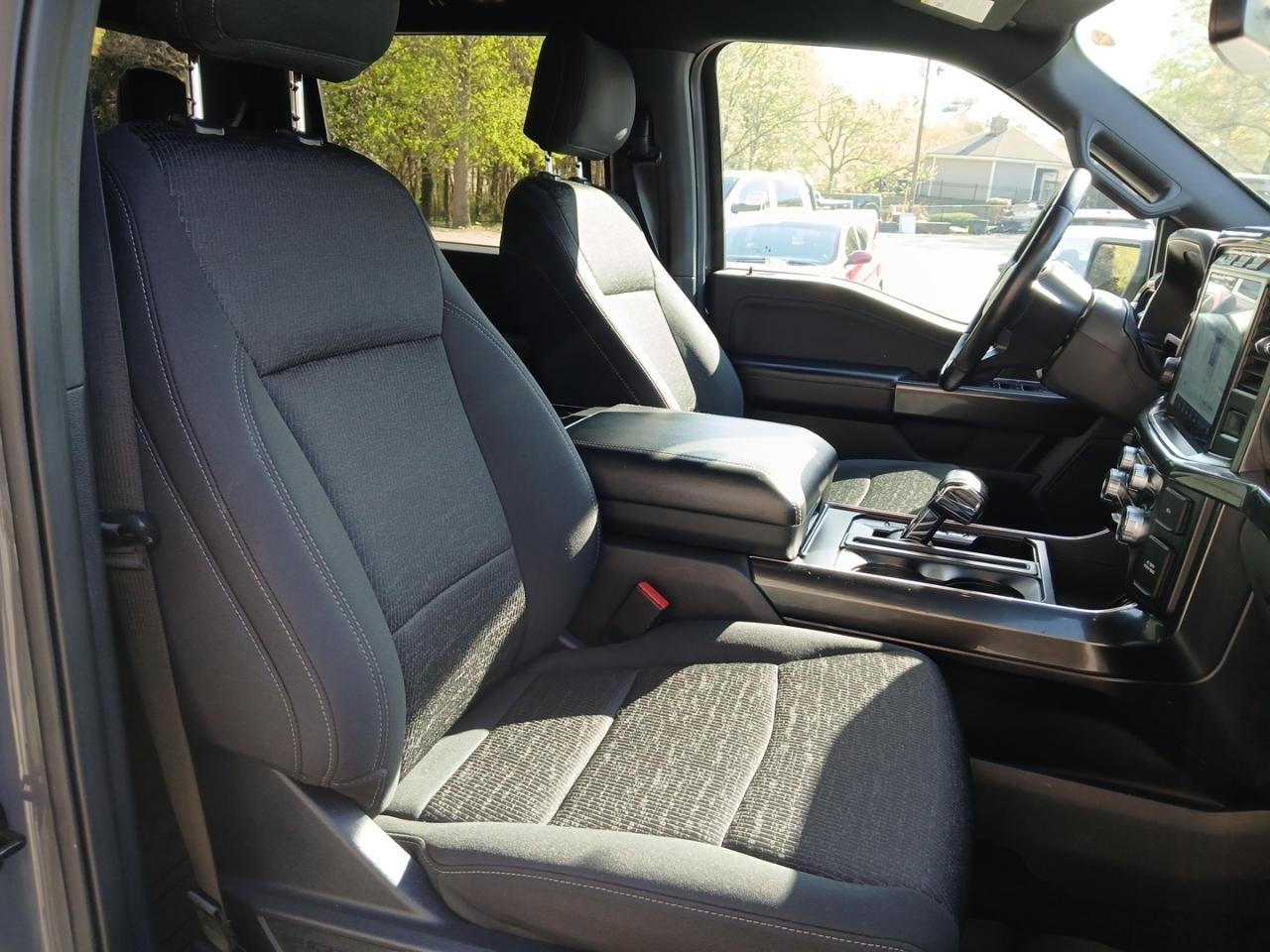 Ford F-150 2WD SuperCrew 145" XLT 2021