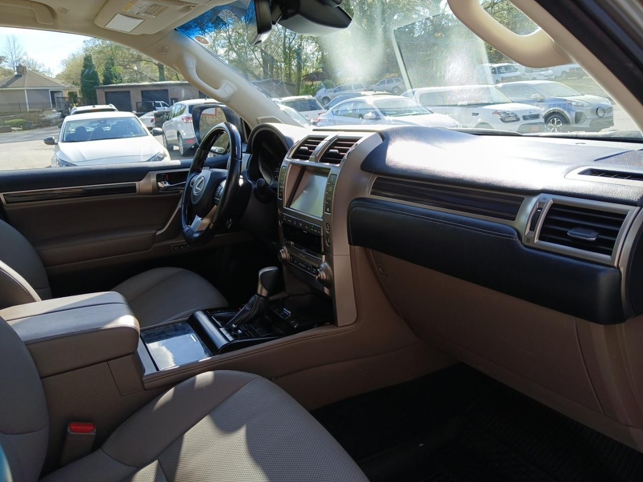 Lexus GX 460 Base 2020