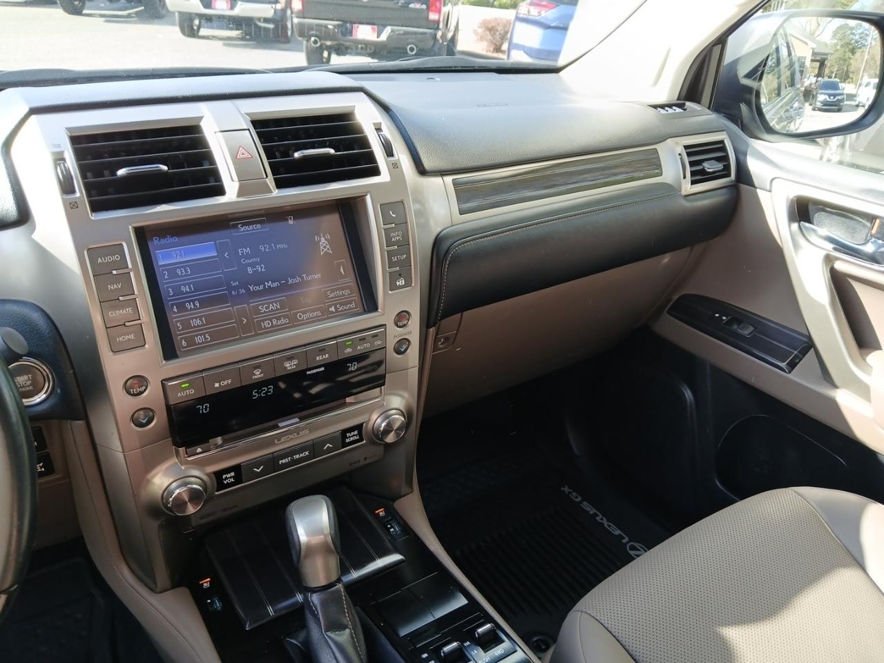 Lexus GX 460 Base 2020