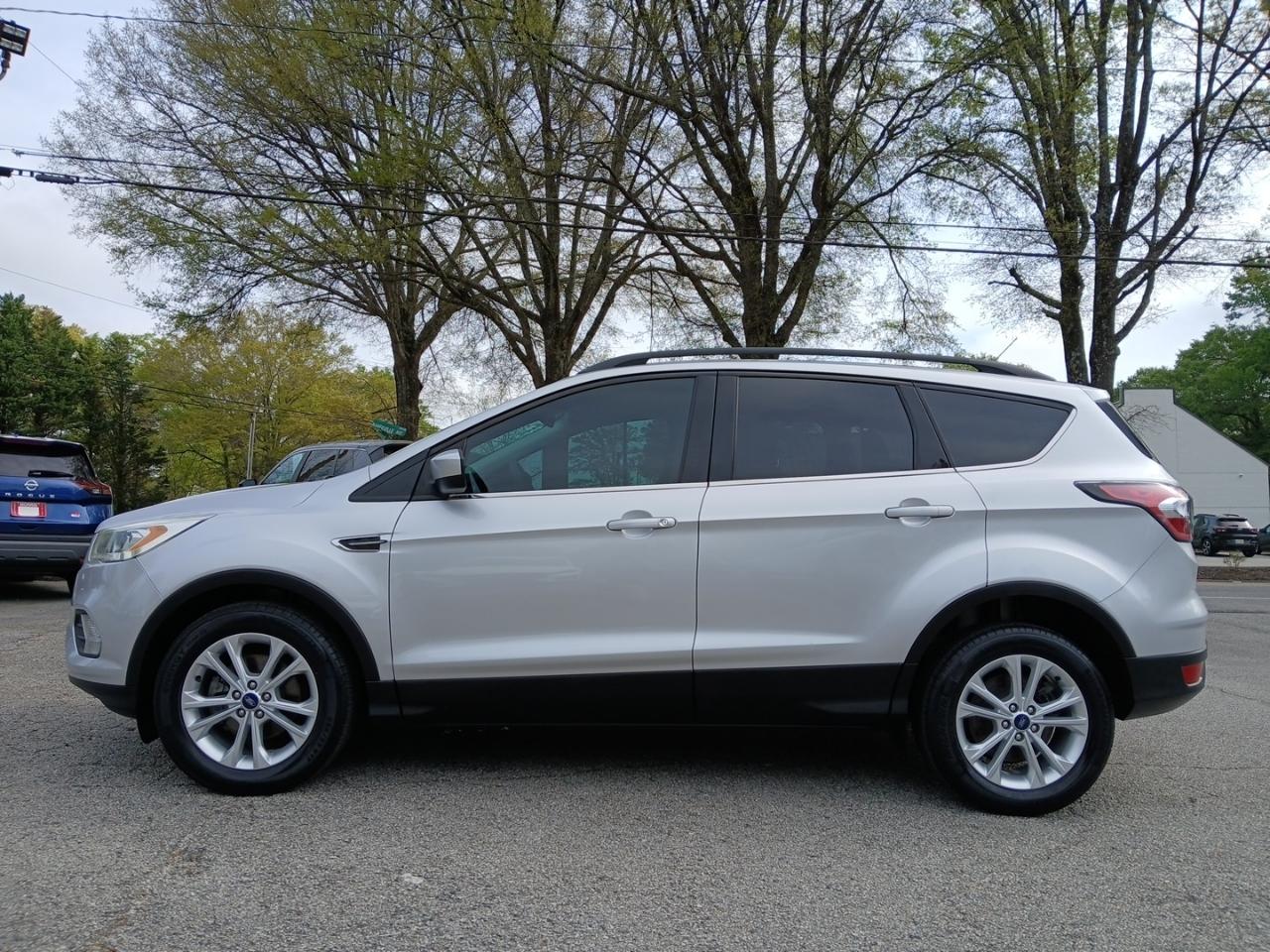 Ford Escape SE FWD 2017