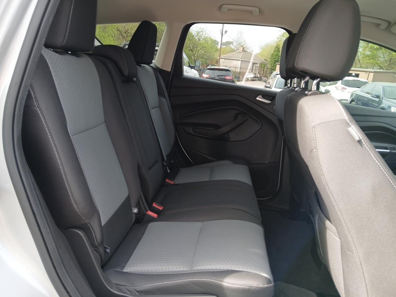 Ford Escape SE FWD 2017