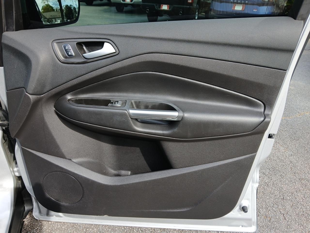 Ford Escape SE FWD 2017