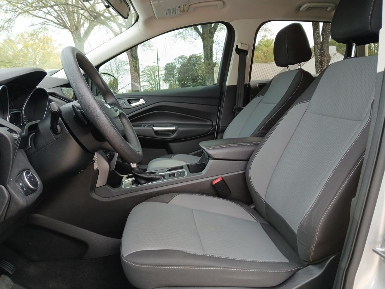 Ford Escape SE FWD 2017