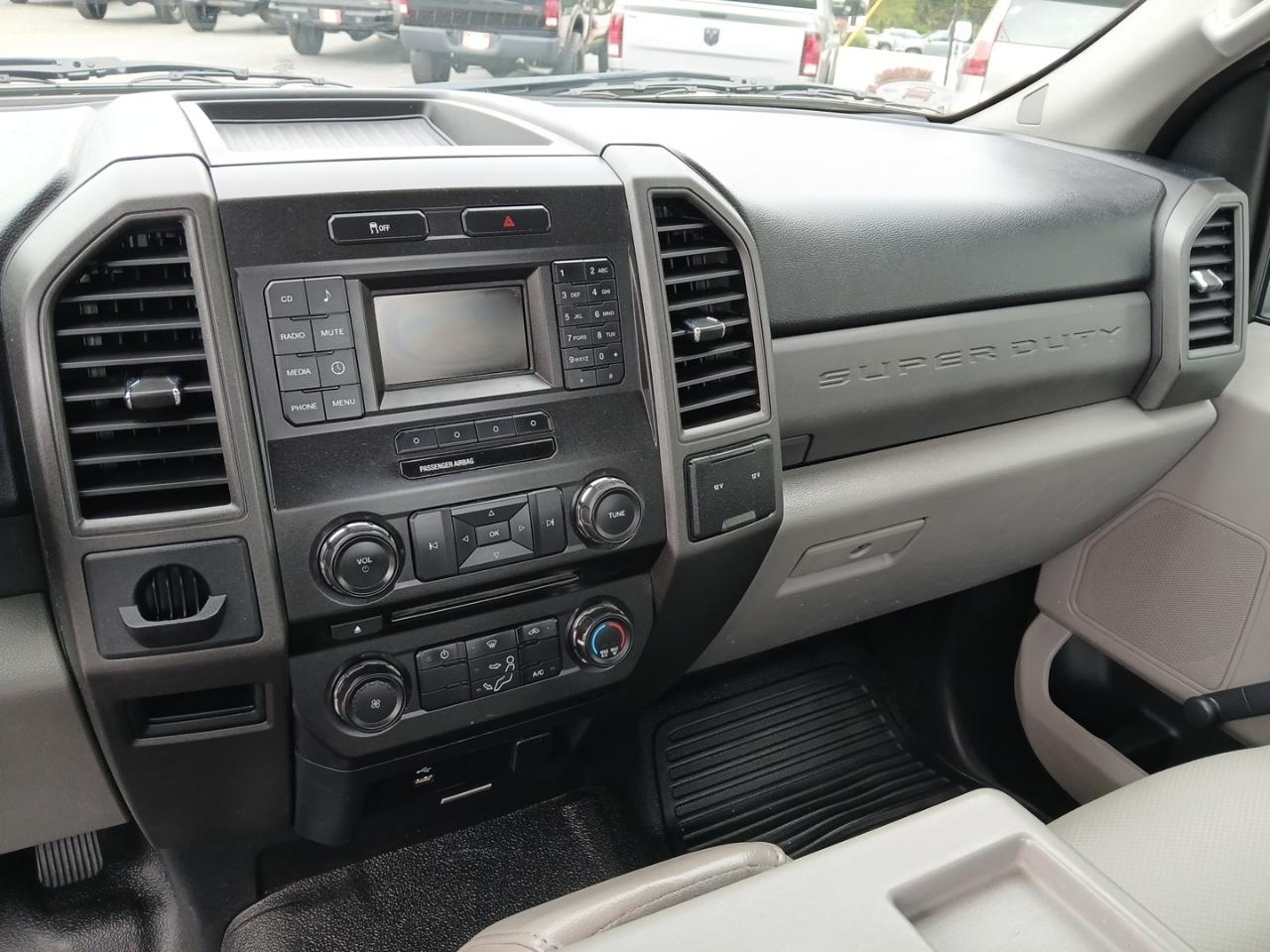 Ford F-250 SD XL 2WD 2017