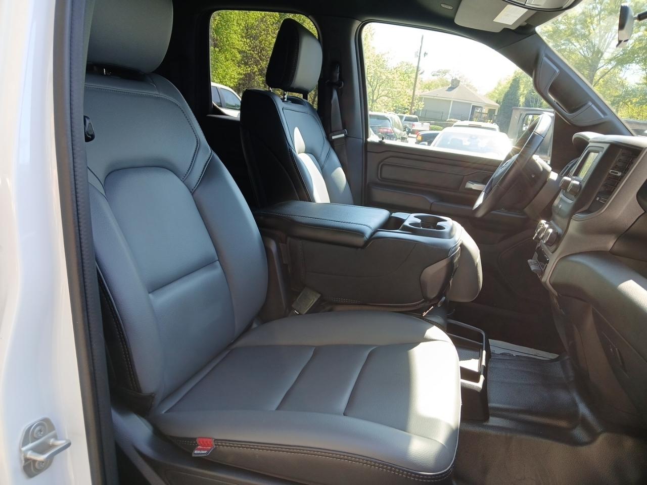 RAM 1500 2WD Crew Cab 149" Tradesman 2023