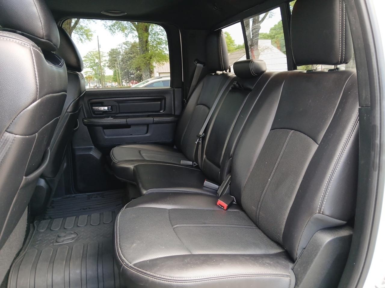 RAM 1500 4WD Crew Cab 140.5" Rebel 2018