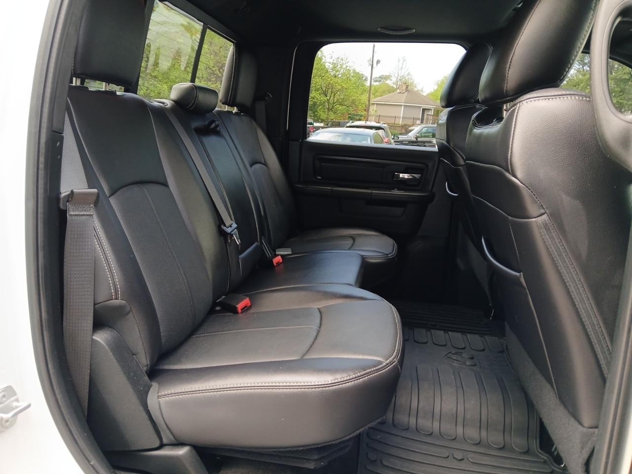 RAM 1500 4WD Crew Cab 140.5" Rebel 2018