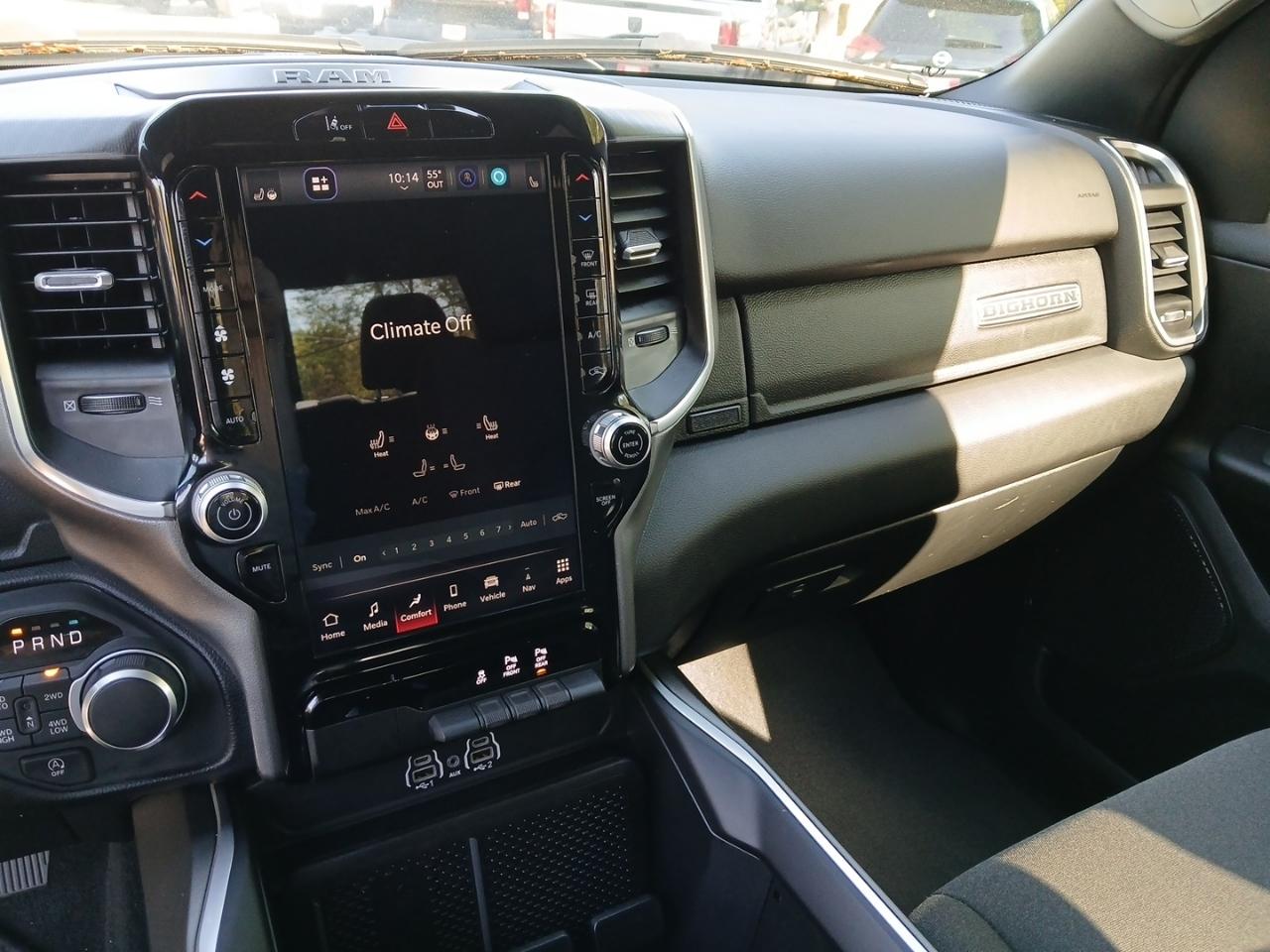 RAM 1500 Big Horn Crew Cab SWB 4WD 2025