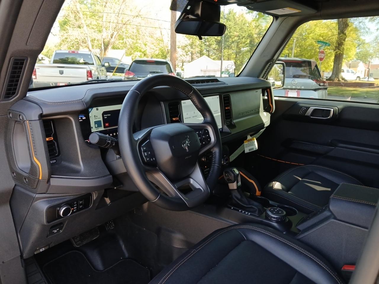 Ford Bronco Badlands 4-Door 2024