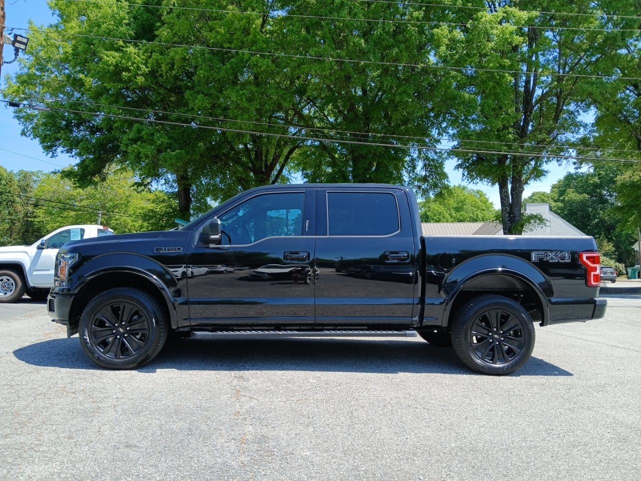 2020 Ford F-150 4WD SuperCrew 145" XLT
