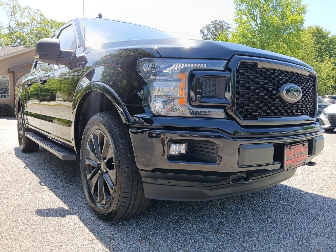 Ford F-150 4WD SuperCrew 145" XLT 2020