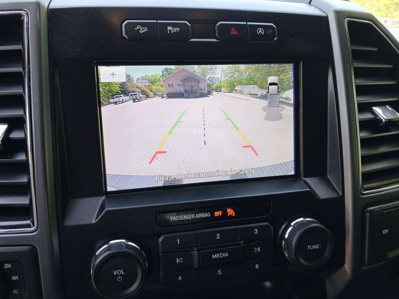 Ford F-150 4WD SuperCrew 145" XLT 2020