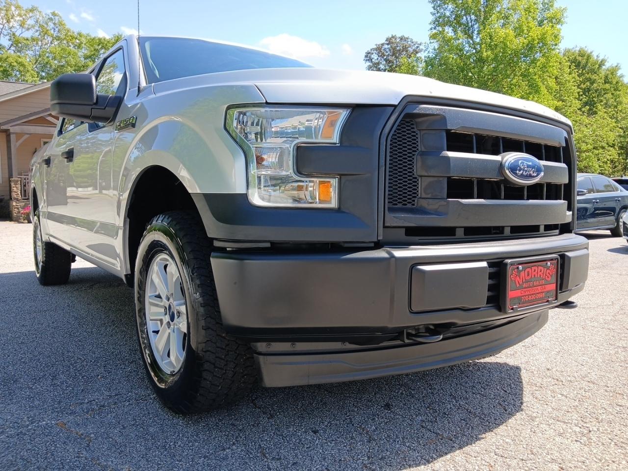 Ford F-150 4WD SuperCrew 145" XL 2017