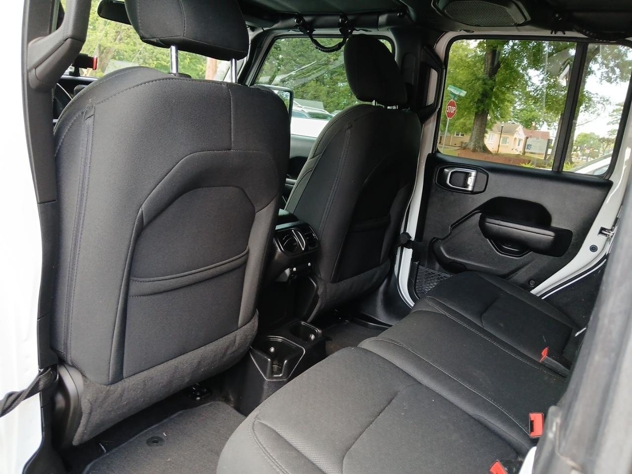 Jeep Wrangler Unlimited Sport 2019