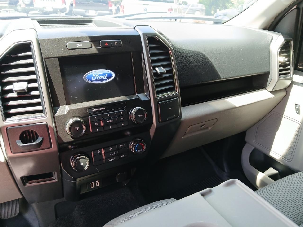 Ford F-150 King-Ranch SuperCrew 5.5-ft. 2WD 2020