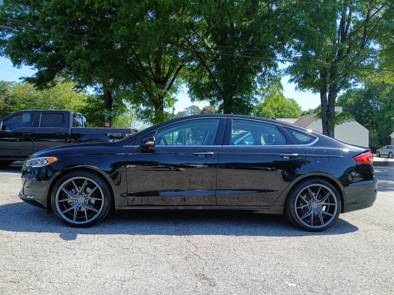 Ford Fusion SEL 2020